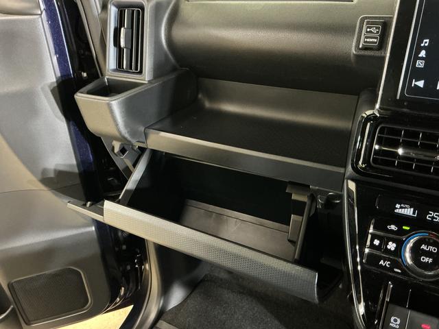 タントカスタムＲＳ　ターボ　ワンオーナー　ディスプレイオーディオターボ　ワンオーナー　９インチディスプレイオーディオ　バックカメラ　両側電動スライドドア　前後コーナーセンサー　前席シートヒーター　電子パーキング　オートブレーキホールド　オートマチックハイビーム（京都府）の中古車