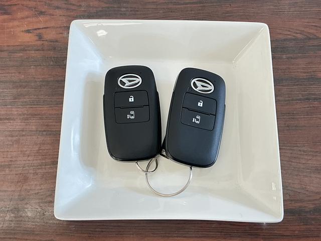 ムーヴＸ　片側電動スライドドア　前後コーナーセンサー　オートライト片側電動スライドドア　前後コーナーセンサー　オートマチックハイビーム　ＬＥＤヘッドライト　オートライト　スマートキー　キーレス　スマアシ　サイドエアバッグ　横滑り防止装置　アイドリングストップ（京都府）の中古車