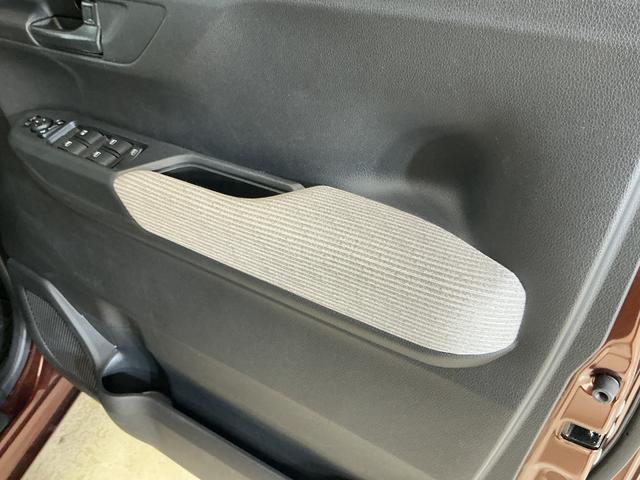 ムーヴＸ　片側電動スライドドア　前後コーナーセンサー　オートライト片側電動スライドドア　前後コーナーセンサー　オートマチックハイビーム　ＬＥＤヘッドライト　オートライト　スマートキー　キーレス　スマアシ　サイドエアバッグ　横滑り防止装置　アイドリングストップ（京都府）の中古車