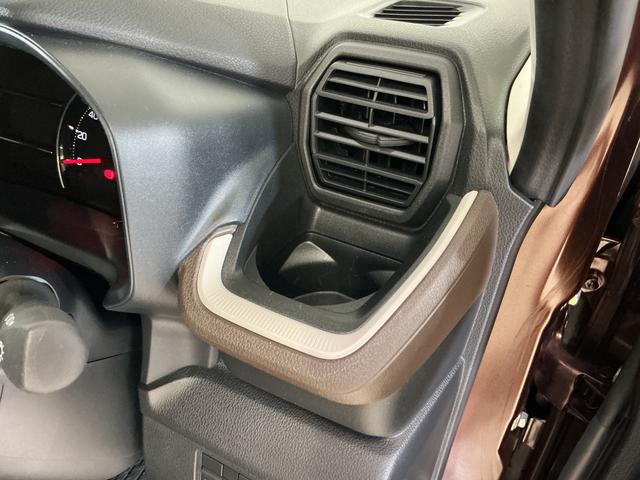 ムーヴＸ　片側電動スライドドア　前後コーナーセンサー　オートライト片側電動スライドドア　前後コーナーセンサー　オートマチックハイビーム　ＬＥＤヘッドライト　オートライト　スマートキー　キーレス　スマアシ　サイドエアバッグ　横滑り防止装置　アイドリングストップ（京都府）の中古車