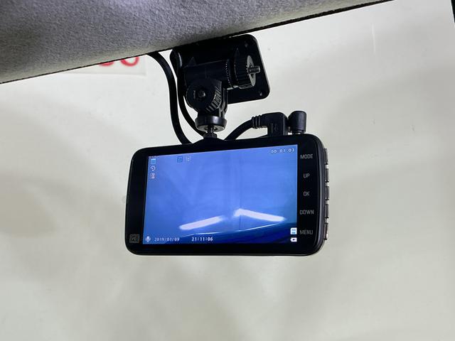 トールカスタムＧ　ターボ　ＳＡII　１オーナー　ナビ　バックカメラターボ　ワンオーナー　ナビ　バックカメラ　前後ドラレコ　ＥＴＣ　両側電動スライドドア　オートクルーズ　Ｂｌｕｅｔｏｏｔｈ　フルセグＴＶ　ＤＶＤ再生　１５インチ純正アルミホイール　スペアキー有り（京都府）の中古車