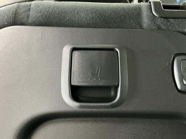 タントカスタムＲＳ　ＳＡ　ワンオーナー　ターボ　ナビ　後席モニターワンオーナー　ターボ　ナビＴＶ　バックカメラ　ＥＴＣ　フリップダウンモニター　両側電動スライドドア　１５インチ純正アルミホイール　Ｂｌｕｅｔｏｏｔｈ　ＵＳＢ接続　ＤＶＤ再生　ＬＥＤヘッドライト（京都府）の中古車