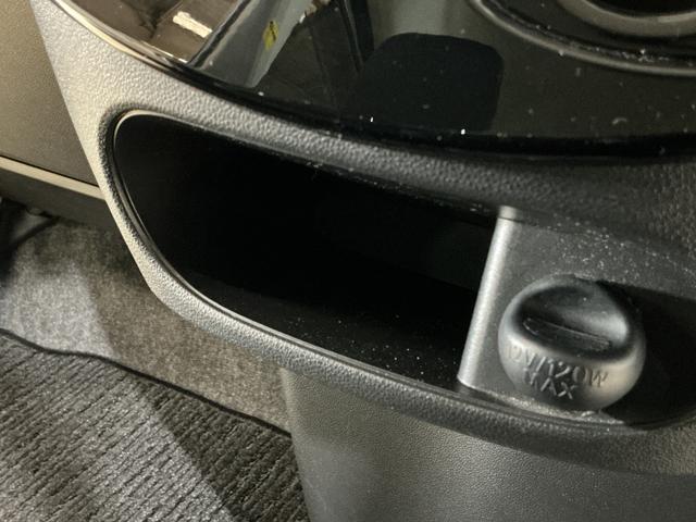 タントカスタムＲＳ　ＳＡ　ワンオーナー　ターボ　ナビ　後席モニターワンオーナー　ターボ　ナビＴＶ　バックカメラ　ＥＴＣ　フリップダウンモニター　両側電動スライドドア　１５インチ純正アルミホイール　Ｂｌｕｅｔｏｏｔｈ　ＵＳＢ接続　ＤＶＤ再生　ＬＥＤヘッドライト（京都府）の中古車