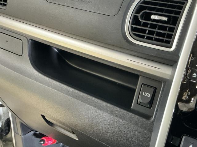 タントカスタムＲＳ　ＳＡ　ワンオーナー　ターボ　ナビ　後席モニターワンオーナー　ターボ　ナビＴＶ　バックカメラ　ＥＴＣ　フリップダウンモニター　両側電動スライドドア　１５インチ純正アルミホイール　Ｂｌｕｅｔｏｏｔｈ　ＵＳＢ接続　ＤＶＤ再生　ＬＥＤヘッドライト（京都府）の中古車