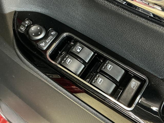 タントカスタムRSスタイルセレクション ワンオーナー ターボ ナビワンオーナー ターボ ナビ パノラマモニター ETC ドライブレコーダー ロングスライドシート アダプティブクルーズコントロール 前後コーナーセンサー 前席シートヒーター 15インチ純正アルミホイール(京都府)の中古車