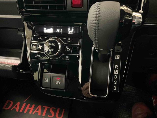 タントカスタムＲＳ　４ＷＤ　ターボワンオーナー　衝突軽減ブレーキ　認定中古車　４ＷＤ　両側電動スライドドア　電動パーキングブレーキ　オートブレーキホールド機能　運転席助手席シートヒーター　ターボ　　オートライト　オーディオレス車（京都府）の中古車