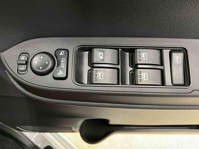 タントカスタムＲＳ　４ＷＤ　ターボワンオーナー　衝突軽減ブレーキ　認定中古車　４ＷＤ　両側電動スライドドア　電動パーキングブレーキ　オートブレーキホールド機能　運転席助手席シートヒーター　ターボ　　オートライト　オーディオレス車（京都府）の中古車