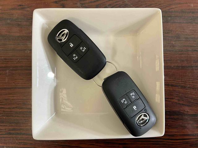 タントカスタムＲＳ　４ＷＤ　ターボワンオーナー　衝突軽減ブレーキ　認定中古車　４ＷＤ　両側電動スライドドア　電動パーキングブレーキ　オートブレーキホールド機能　運転席助手席シートヒーター　ターボ　　オートライト　オーディオレス車（京都府）の中古車