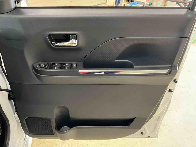 タントカスタムＲＳ　４ＷＤ　ターボワンオーナー　衝突軽減ブレーキ　認定中古車　４ＷＤ　両側電動スライドドア　電動パーキングブレーキ　オートブレーキホールド機能　運転席助手席シートヒーター　ターボ　　オートライト　オーディオレス車（京都府）の中古車