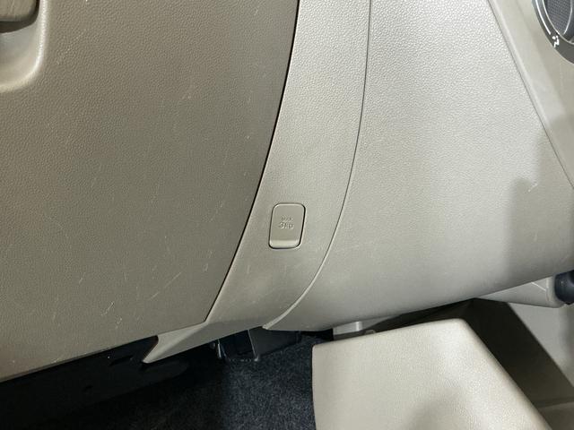 ミラＸスペシャル　ワンオーナー　５速ＭＴ車　ＣＤオーディオワンオーナー　５速ＭＴ車　ＣＤオーディオ　コーナーポール　ＨＩＤヘッドライト　ドアバイザー　キーレスエントリー　ヘッドライトレべライザー　マニュアルエアコン　１２Ｖ電源ソケット　スペアタイヤ（京都府）の中古車