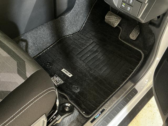 タフトG クロムベンチャー ワンオーナー ナビ バックカメラワンオーナー ナビ バックカメラ ドラレコ スカイフィールトップ 前後コーナーセンサー 前席シートヒーター 電子パーキング オートブレーキホールド オートマチックハイビーム Bluetooth(京都府)の中古車