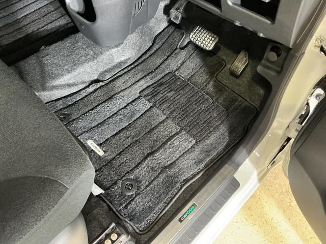 ムーヴキャンバスＧブラックアクセントＶＳ　ＳＡIII　ワンオーナー　ナビＴＶワンオーナー　ナビ　パノラマモニター　ドラレコ　ＥＴＣ　両側電動スライドドア　Ｂｌｕｅｔｏｏｔｈ　オートマチックハイビーム　運転席シートヒーター　ウィンドシールドディアイサー　フルセグＴＶ　ＵＳＢ接続（京都府）の中古車