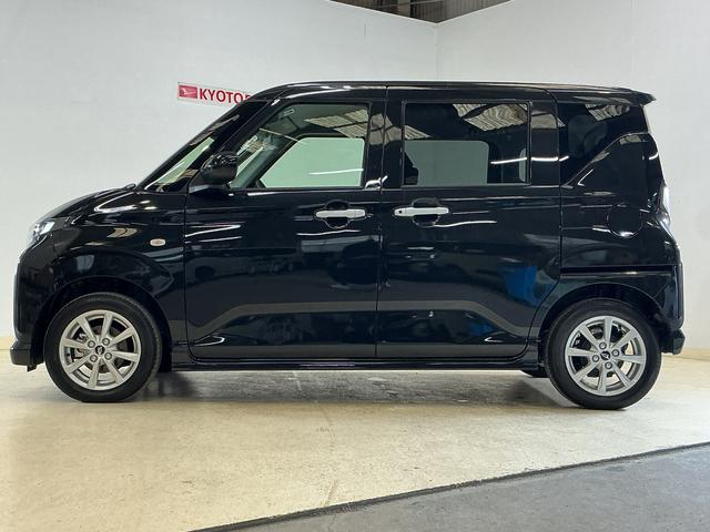 ムーヴG 助手席側リヤパワースライドドア スマートアシスト助手席側リヤパワースライドドア プッシュボタンエンジンスタート スマートアシスト LEDヘッドライト バックカメラ オートエアコン コーナーセンサー オートライト アルミホイール 電動格納式ドアミラー(京都府)の中古車