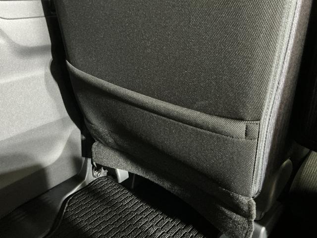 ムーヴG 助手席側リヤパワースライドドア スマートアシスト助手席側リヤパワースライドドア プッシュボタンエンジンスタート スマートアシスト LEDヘッドライト バックカメラ オートエアコン コーナーセンサー オートライト アルミホイール 電動格納式ドアミラー(京都府)の中古車