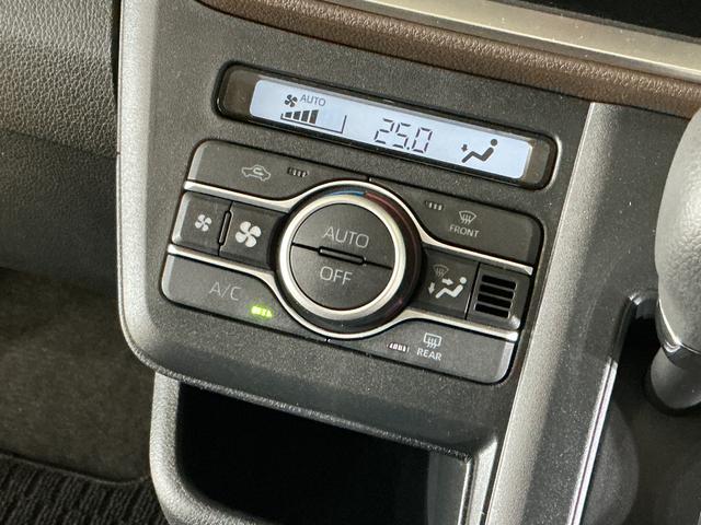 ムーヴG 助手席側リヤパワースライドドア スマートアシスト助手席側リヤパワースライドドア プッシュボタンエンジンスタート スマートアシスト LEDヘッドライト バックカメラ オートエアコン コーナーセンサー オートライト アルミホイール 電動格納式ドアミラー(京都府)の中古車