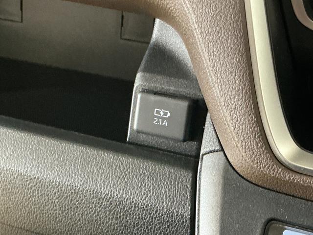 ムーヴG 助手席側リヤパワースライドドア スマートアシスト助手席側リヤパワースライドドア プッシュボタンエンジンスタート スマートアシスト LEDヘッドライト バックカメラ オートエアコン コーナーセンサー オートライト アルミホイール 電動格納式ドアミラー(京都府)の中古車