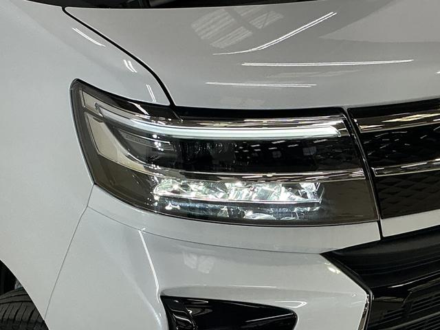 タントカスタムRS 届出済み未使用車 4WD ターボ バックカメラ届出済み未使用車 4WD ターボ バックカメラ 両側電動スライドドア コーナーセンサー シートヒーター 電子パーキング オートブレーキホールド オートマチックハイビーム 15インチ純正アルミホイール(京都府)の中古車