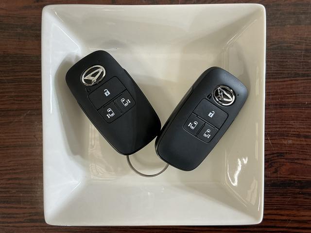 タントカスタムRS 届出済み未使用車 4WD ターボ バックカメラ届出済み未使用車 4WD ターボ バックカメラ 両側電動スライドドア コーナーセンサー シートヒーター 電子パーキング オートブレーキホールド オートマチックハイビーム 15インチ純正アルミホイール(京都府)の中古車