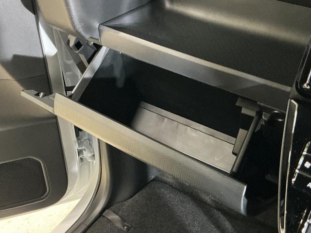 タントカスタムRS 届出済み未使用車 4WD ターボ バックカメラ届出済み未使用車 4WD ターボ バックカメラ 両側電動スライドドア コーナーセンサー シートヒーター 電子パーキング オートブレーキホールド オートマチックハイビーム 15インチ純正アルミホイール(京都府)の中古車