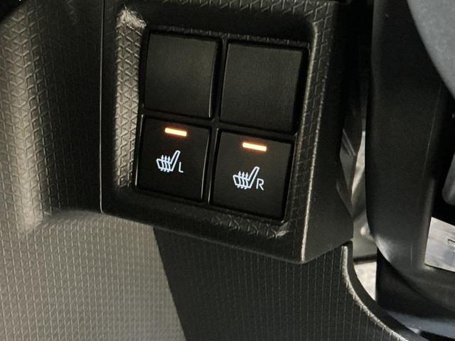 タントカスタムＸ　届出済未使用車　パノラマモニター　シートヒーター届出済み未使用車　パノラマモニター　スマートアシスト　シートヒーター　ＬＥＤヘッドライト　両側リヤパワースライドドア　プッシュボタンエンジンスタート　アルミホイール　オートエアコン　オートライト（京都府）の中古車