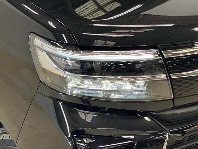 タントカスタムＸ　届出済未使用車　パノラマモニター　シートヒーター届出済み未使用車　パノラマモニター　スマートアシスト　シートヒーター　ＬＥＤヘッドライト　両側リヤパワースライドドア　プッシュボタンエンジンスタート　アルミホイール　オートエアコン　オートライト（京都府）の中古車