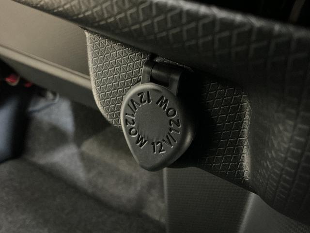 タントカスタムＸ　届出済未使用車　パノラマモニター　シートヒーター届出済み未使用車　パノラマモニター　スマートアシスト　シートヒーター　ＬＥＤヘッドライト　両側リヤパワースライドドア　プッシュボタンエンジンスタート　アルミホイール　オートエアコン　オートライト（京都府）の中古車