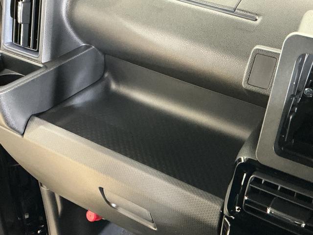 タントカスタムＸ　届出済未使用車　パノラマモニター　シートヒーター届出済み未使用車　パノラマモニター　スマートアシスト　シートヒーター　ＬＥＤヘッドライト　両側リヤパワースライドドア　プッシュボタンエンジンスタート　アルミホイール　オートエアコン　オートライト（京都府）の中古車