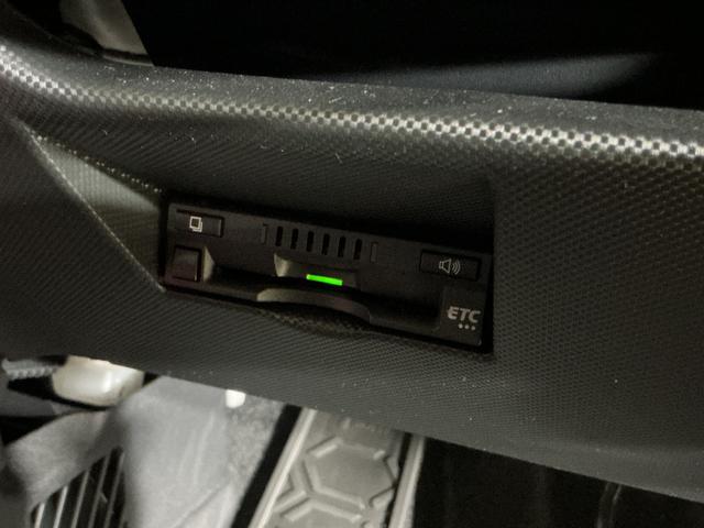 ロッキーＸ　ワンオーナー　ディスプレイオーディオ　バックカメラワンオーナー　９インチディスプレイオーディオ　バックカメラ　ＥＴＣ　ドライブレコーダー　前後コーナーセンサー　Ｂｌｕｅｔｏｏｔｈ　ＵＳＢ接続　ＨＤＭＩ接続　オートライト　スマートキー　プッシュスタート（京都府）の中古車