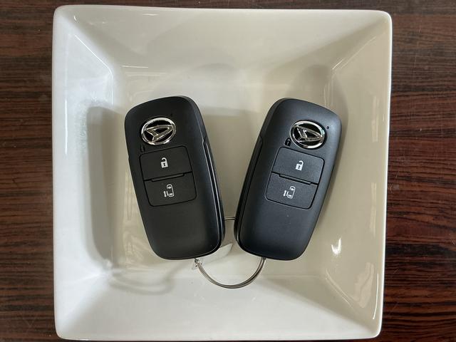 タントＸ　届出済み未使用車　４ＷＤ　バックカメラ　片側電動スライド届出済み未使用車　４ＷＤ　バックカメラ　片側電動スライドドア　前後コーナーセンサー　前席シートヒーター　電子パーキング　オートブレーキホールド　オートマチックハイビーム　スマートキー　スマートアシスト（京都府）の中古車