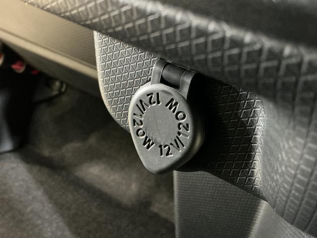 タントＸ　届出済み未使用車　４ＷＤ　バックカメラ　片側電動スライド届出済み未使用車　４ＷＤ　バックカメラ　片側電動スライドドア　前後コーナーセンサー　前席シートヒーター　電子パーキング　オートブレーキホールド　オートマチックハイビーム　スマートキー　スマートアシスト（京都府）の中古車