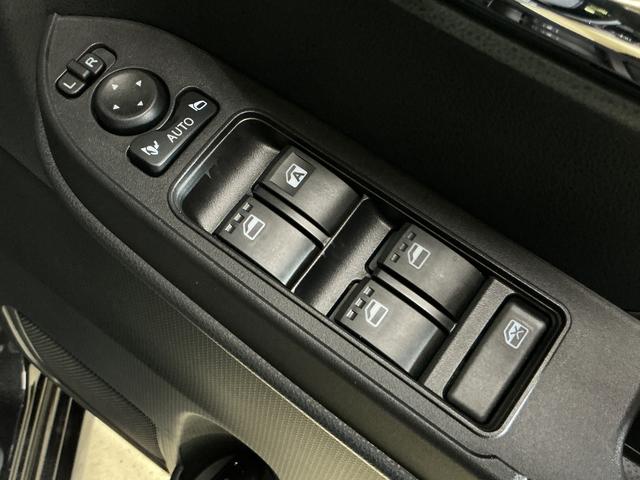 タントカスタムＸ　届出済み未使用車　パノラマモニター　ＵＳＢ届出済み未使用車　パノラマモニター　両側電動スライドドア　前後コーナーセンサー　前席シートヒーター　電子パーキング　オートマチックハイビーム　オートブレーキホールド　１４インチ純正アルミホイール（京都府）の中古車