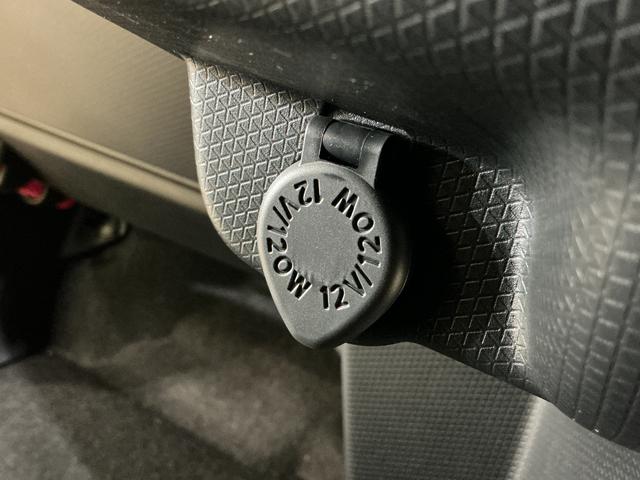 タントカスタムＸ　届出済み未使用車　パノラマモニター　ＵＳＢ届出済み未使用車　パノラマモニター　両側電動スライドドア　前後コーナーセンサー　前席シートヒーター　電子パーキング　オートマチックハイビーム　オートブレーキホールド　１４インチ純正アルミホイール（京都府）の中古車