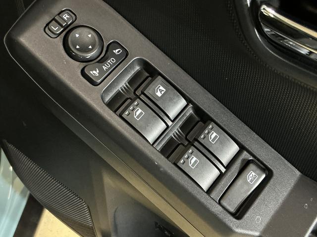 タフトＧ　クロムベンチャー　全方位カメラ　クルコン　シートヒーターパノラマモニター　スカイフィールトップ　アダプティブクルーズコントロール　前後コーナーセンサー　前席シートヒーター　電子パーキング　オートマチックハイビーム　オートブレーキホールド　ＵＳＢチャージャー（京都府）の中古車