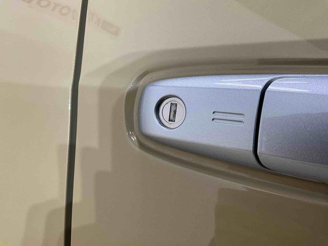 タフトＸ社外ナビ　ＥＴＣ　電動パーキングブレーキ　オートブレーキホールド　バックカメラ　スカイフィールトップ　オートマッチックハイビーム　ＬＥＤヘッドライト　前後コーナーセンサー　キーフリーシステム（京都府）の中古車