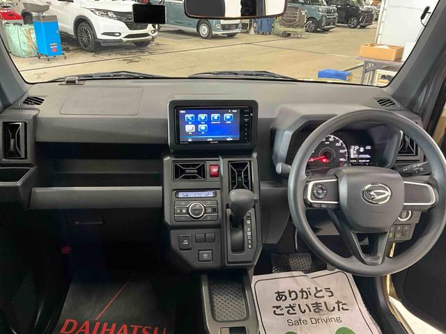 タフトＸ社外ナビ　ＥＴＣ　電動パーキングブレーキ　オートブレーキホールド　バックカメラ　スカイフィールトップ　オートマッチックハイビーム　ＬＥＤヘッドライト　前後コーナーセンサー　キーフリーシステム（京都府）の中古車