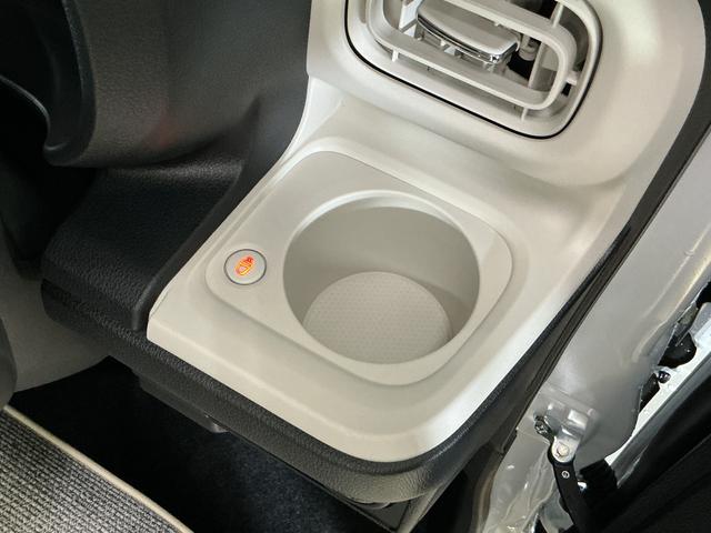 ムーヴキャンバスストライプスＧ　届出済み未使用車　パノラマモニター　ＵＳＢ届出済み未使用車　パノラマモニター　両側電動スライド　前後コーナーセンサー　シートヒーター　電子パーキング　オートマチックハイビーム　オートブレーキホールド　ホッとカップホルダー　ＵＳＢチャージャー（京都府）の中古車