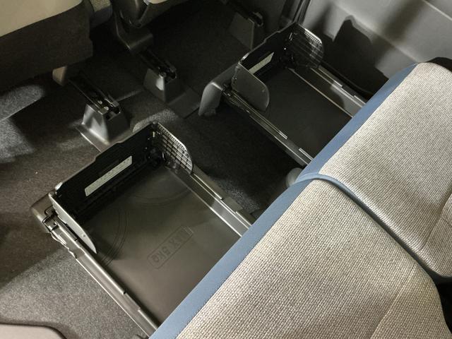 ムーヴキャンバスストライプスＧ　届出済み未使用車　パノラマモニター　ＵＳＢ届出済み未使用車　パノラマモニター　両側電動スライド　前後コーナーセンサー　シートヒーター　電子パーキング　オートマチックハイビーム　オートブレーキホールド　ホッとカップホルダー　ＵＳＢチャージャー（京都府）の中古車