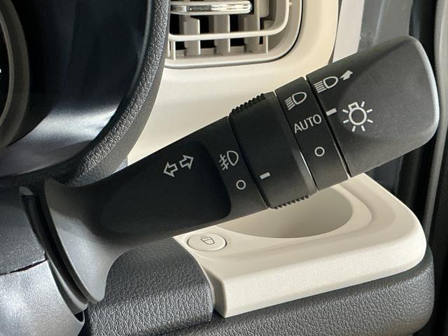 ムーヴキャンバスストライプスＧ　届出済み未使用車　パノラマモニター　ＵＳＢ届出済み未使用車　パノラマモニター　両側電動スライド　前後コーナーセンサー　シートヒーター　電子パーキング　オートマチックハイビーム　オートブレーキホールド　ホッとカップホルダー　ＵＳＢチャージャー（京都府）の中古車