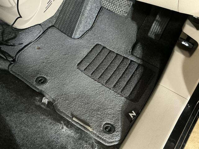 N−ONEG・Lパッケージ ナビ バックカメラ ドライブレコーダーナビ バックカメラ ドライブレコーダー ETC ワンセグTV HDMI接続 スマートキー プッシュスタート HIDヘッドライト オートライト 横滑り防止装置 スペアキー ドアバイザー 電動格納ミラー(京都府)の中古車