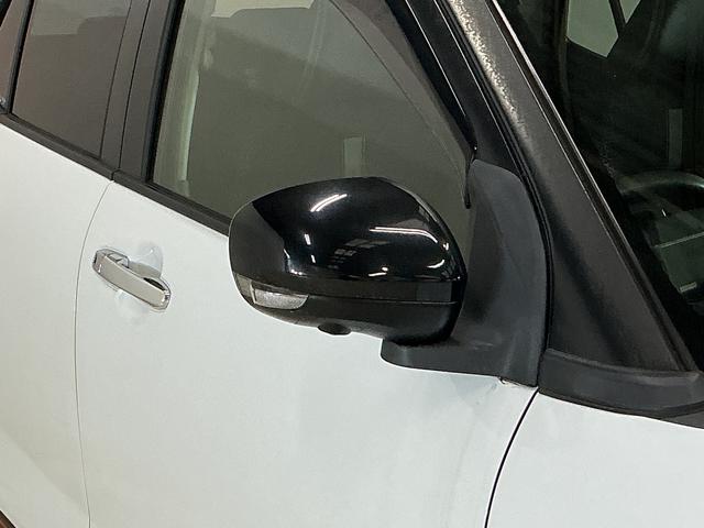 ロッキープレミアム ワンオーナー ナビ パノラマモニター ドラレコワンオーナー 4WD ターボ ナビ パノラマモニター ドラレコ ETC ブラインドスポットモニター ウインドシールドデアイサー アダプティブクルーズコントロール シートヒーター Bluetooth(京都府)の中古車