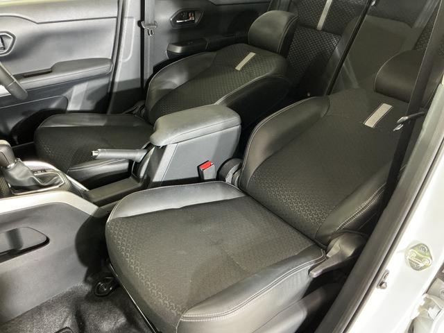 ロッキープレミアム ワンオーナー ナビ パノラマモニター ドラレコワンオーナー 4WD ターボ ナビ パノラマモニター ドラレコ ETC ブラインドスポットモニター ウインドシールドデアイサー アダプティブクルーズコントロール シートヒーター Bluetooth(京都府)の中古車