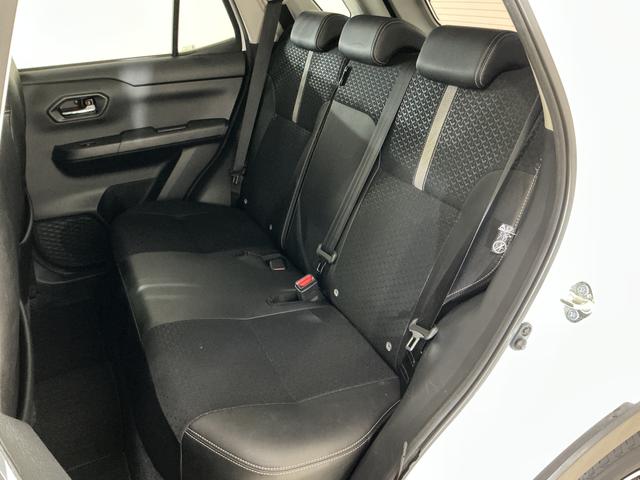 ロッキープレミアム ワンオーナー ナビ パノラマモニター ドラレコワンオーナー 4WD ターボ ナビ パノラマモニター ドラレコ ETC ブラインドスポットモニター ウインドシールドデアイサー アダプティブクルーズコントロール シートヒーター Bluetooth(京都府)の中古車