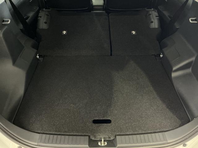 ロッキープレミアム ワンオーナー ナビ パノラマモニター ドラレコワンオーナー 4WD ターボ ナビ パノラマモニター ドラレコ ETC ブラインドスポットモニター ウインドシールドデアイサー アダプティブクルーズコントロール シートヒーター Bluetooth(京都府)の中古車