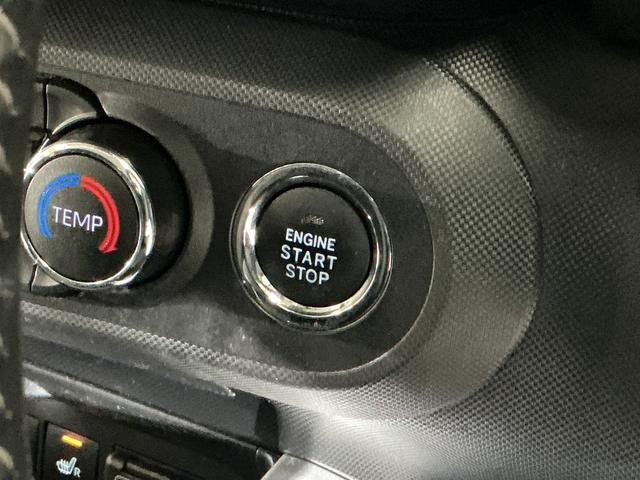 ロッキープレミアム ワンオーナー ナビ パノラマモニター ドラレコワンオーナー 4WD ターボ ナビ パノラマモニター ドラレコ ETC ブラインドスポットモニター ウインドシールドデアイサー アダプティブクルーズコントロール シートヒーター Bluetooth(京都府)の中古車