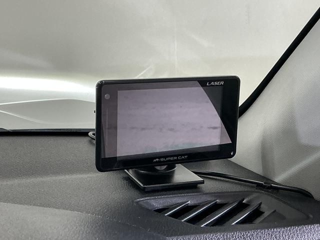 ロッキープレミアム ワンオーナー ナビ パノラマモニター ドラレコワンオーナー 4WD ターボ ナビ パノラマモニター ドラレコ ETC ブラインドスポットモニター ウインドシールドデアイサー アダプティブクルーズコントロール シートヒーター Bluetooth(京都府)の中古車