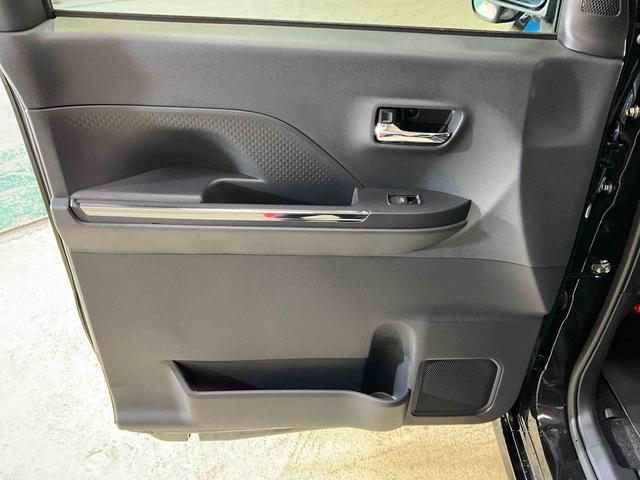 タントカスタムＸ　届出済未使用車　オーディオレス　全方位カメラ届出済未使用車　オーディオレス　全方位カメラ　運転席助手席シートヒーター　電動パーキングブレーキ　オートエアコン　オートライト　両側電動スライドドア　ＬＥＤヘッドライト　ＬＥＤフォグランプ（京都府）の中古車