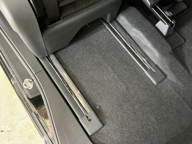 タントカスタムX 届出済未使用車 両側リヤパワースライドドア届出済未使用車 スマートアシスト 両側リヤパワースライドドア パノラマモニター プッシュボタンエンジンスタート LEDヘッドライト コーナーセンサー オートエアコン オートライト シートヒーター(京都府)の中古車