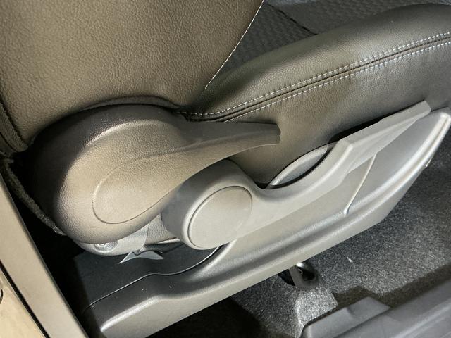 タントカスタムX 届出済未使用車 両側リヤパワースライドドア届出済未使用車 スマートアシスト 両側リヤパワースライドドア パノラマモニター プッシュボタンエンジンスタート LEDヘッドライト コーナーセンサー オートエアコン オートライト シートヒーター(京都府)の中古車