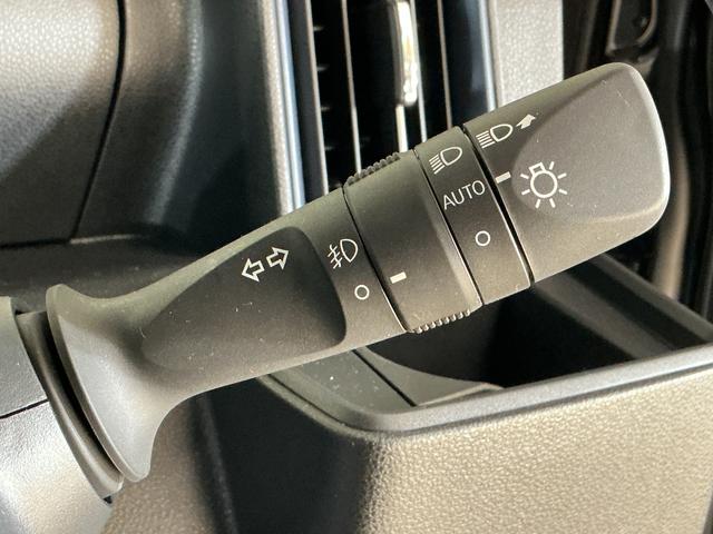 タントカスタムX 届出済未使用車 両側リヤパワースライドドア届出済未使用車 スマートアシスト 両側リヤパワースライドドア パノラマモニター プッシュボタンエンジンスタート LEDヘッドライト コーナーセンサー オートエアコン オートライト シートヒーター(京都府)の中古車