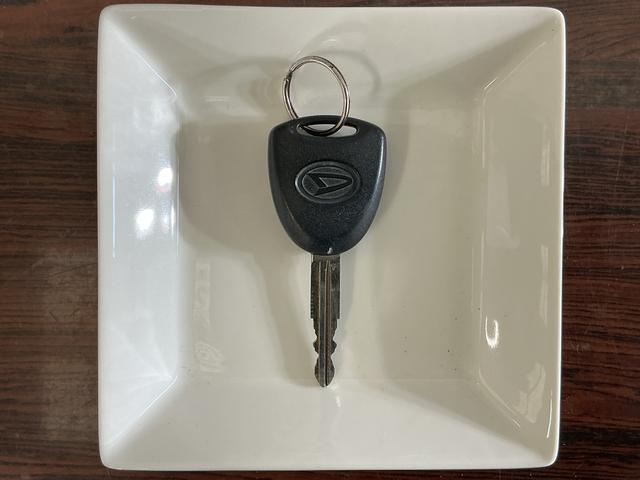 ミライースＬ　ＳＡ　ＣＤオーディオ　ＥＴＣ　コーナーポール　キーレスワンオーナー　ＣＤオーディオ　ＥＴＣ　コーナーポール　キーレス　横滑り防止装置　アイドリングストップ　盗難防止装置　ドアバイザー　マニュアルエアコン　ヘッドライトレべライザー　１２Ｖ電源ソケット（京都府）の中古車